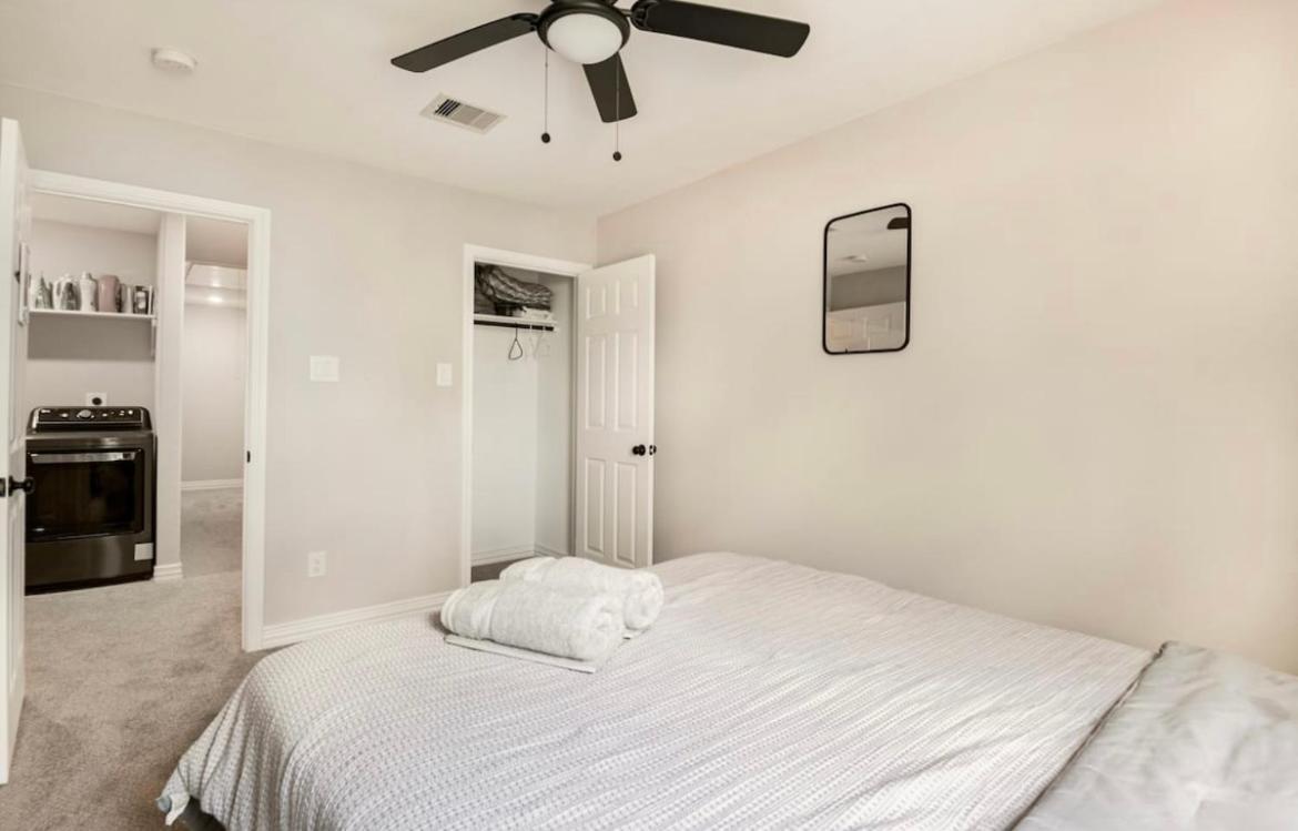 Homestay Luxe Retreat - Downtown Private In *