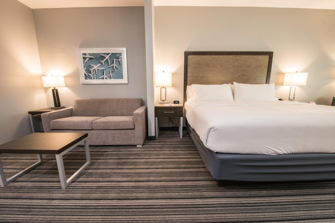 Express & - Hobby Airport Area By Ihg 3*