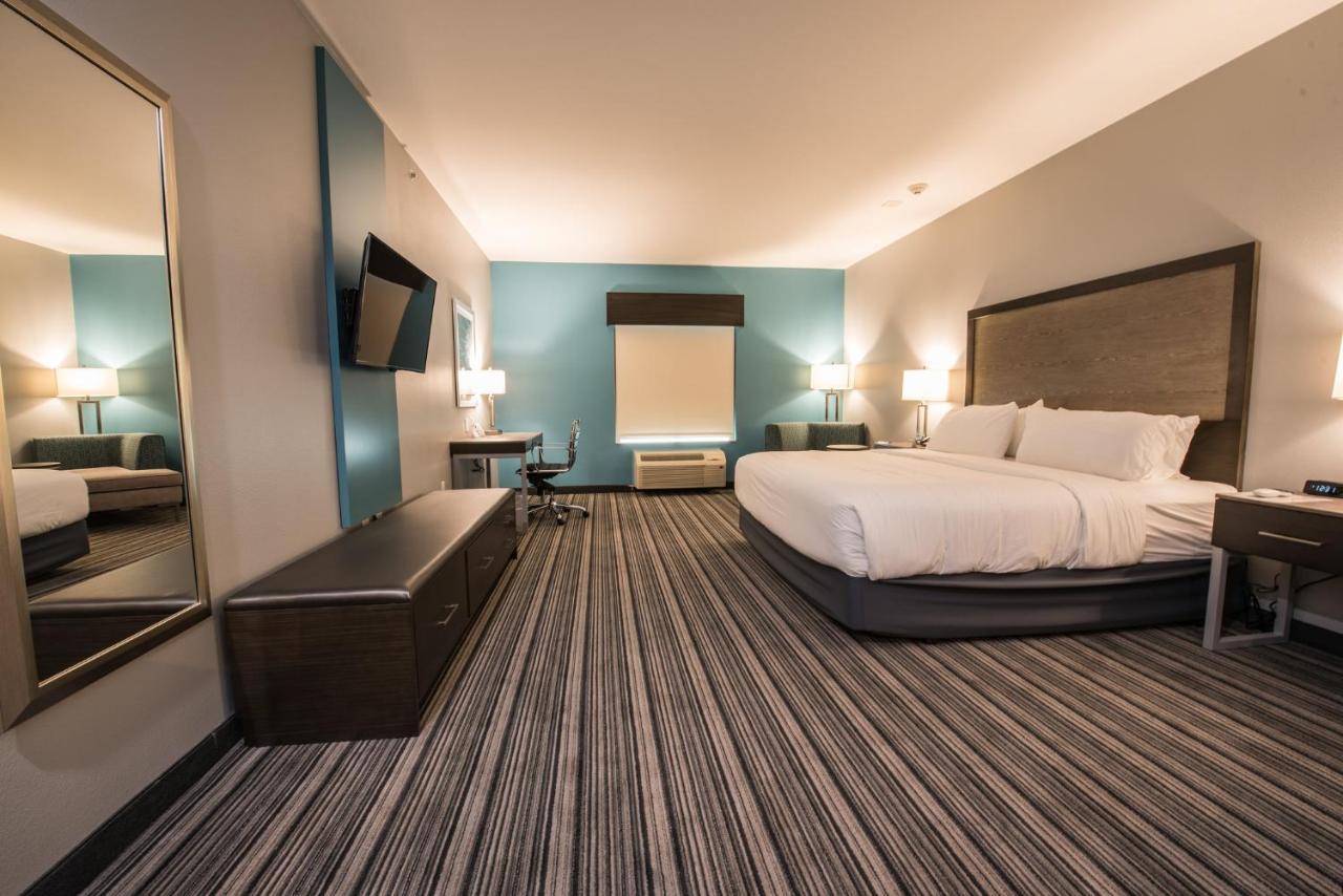 Hotel Express & - Hobby Airport Area By Ihg 3*