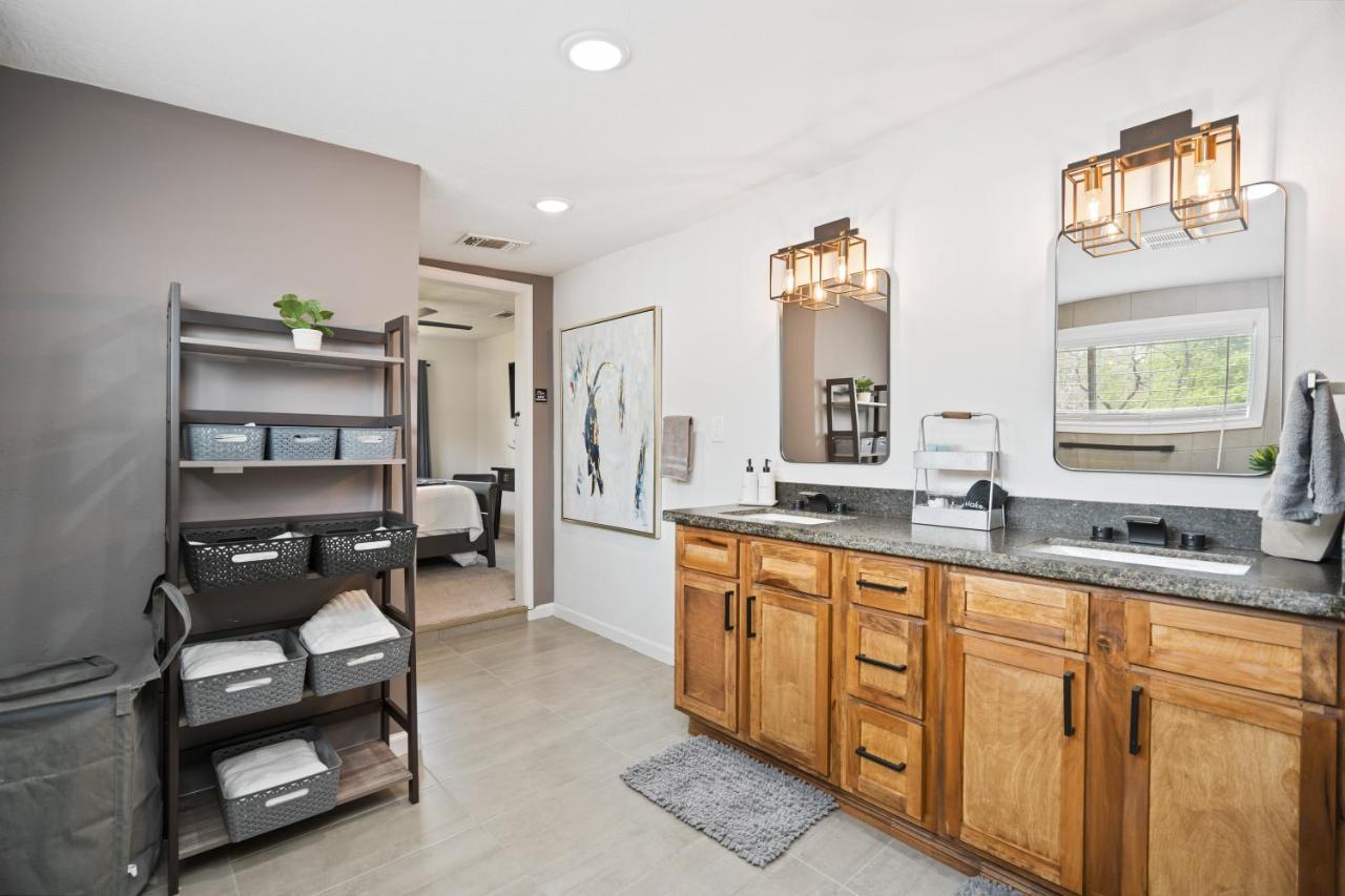 Holiday home The Gated Modern Near Nrg And Medical Center *