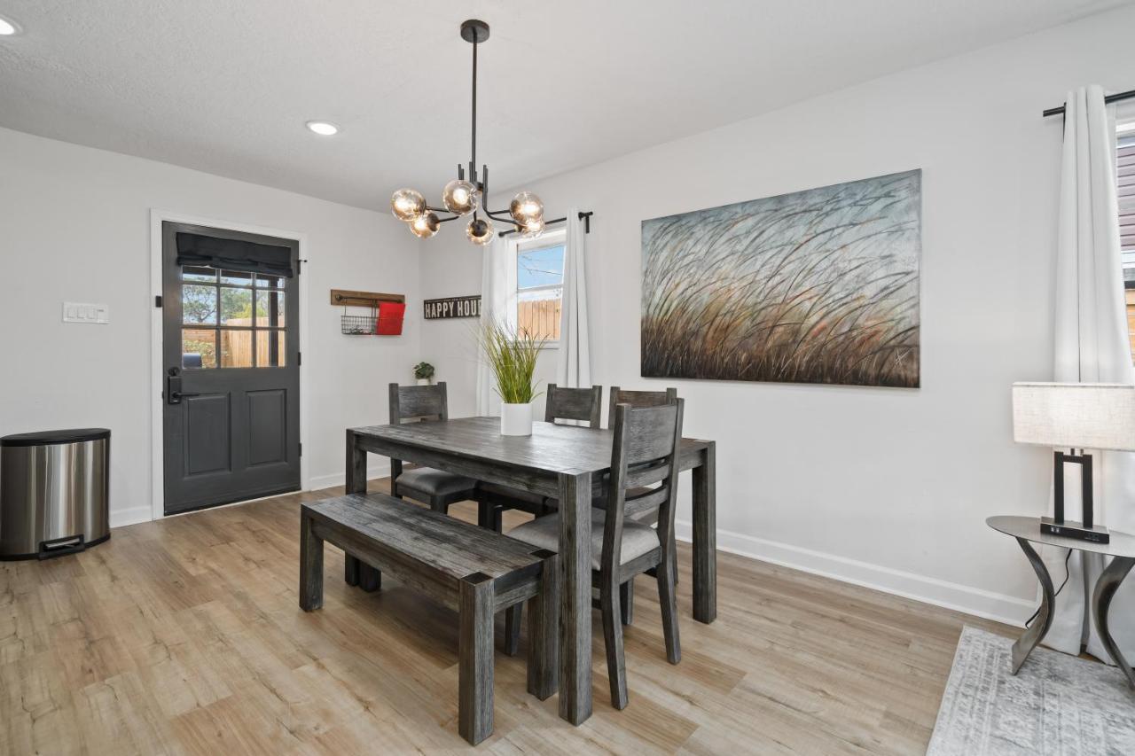The Gated Modern Near Nrg And Medical Center Holiday home *