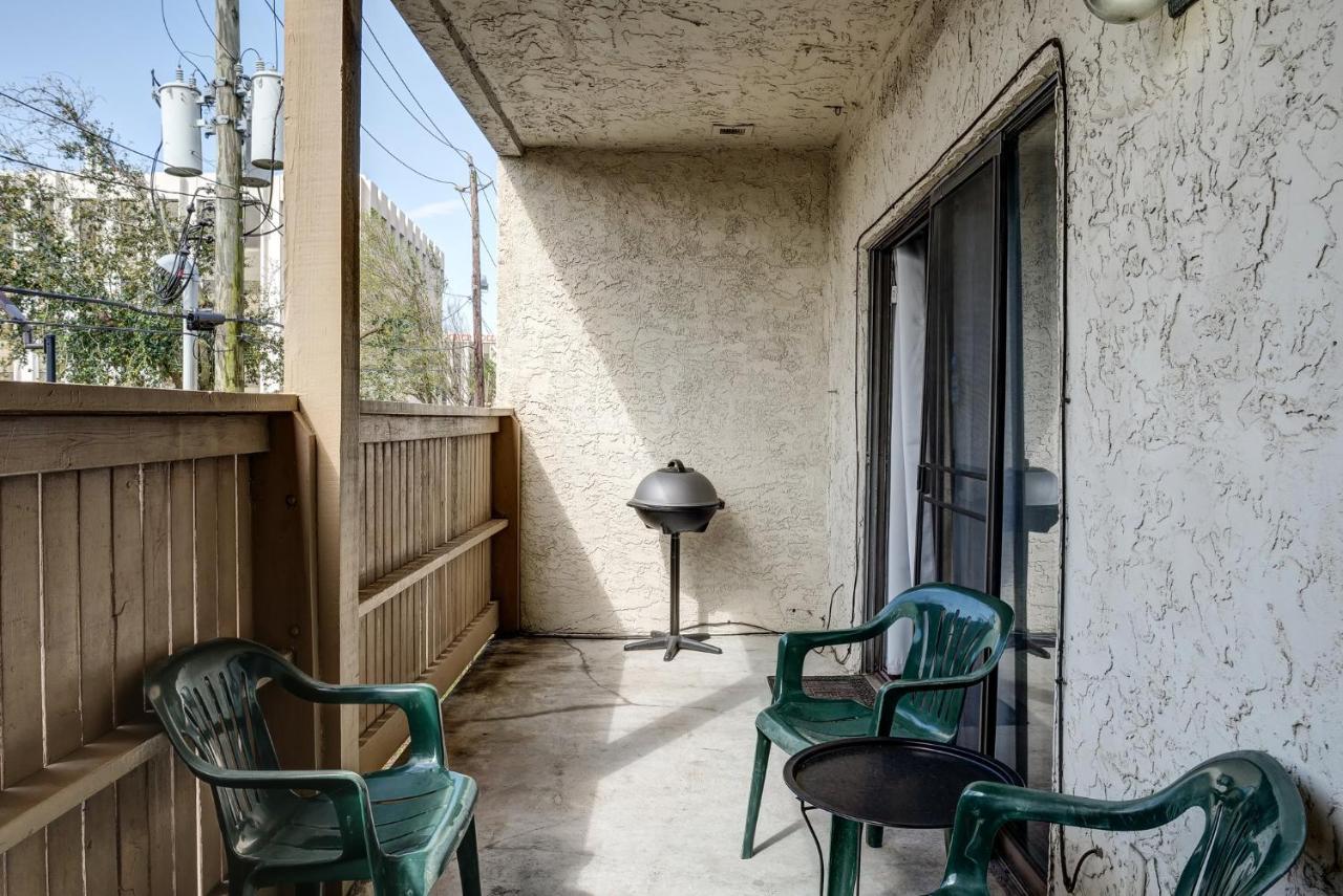 Spacious 3br, 2ba Near Medcenter & Nrg Apartment