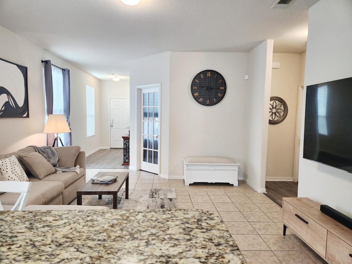 Homestay 4 Bedroom Near Downtown Med Center Nrg Stadium Pearland Skyview Long By Ion