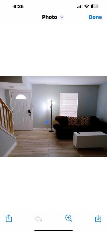 77072 New Remodeled Cute Townhome Sw Holiday home Houston