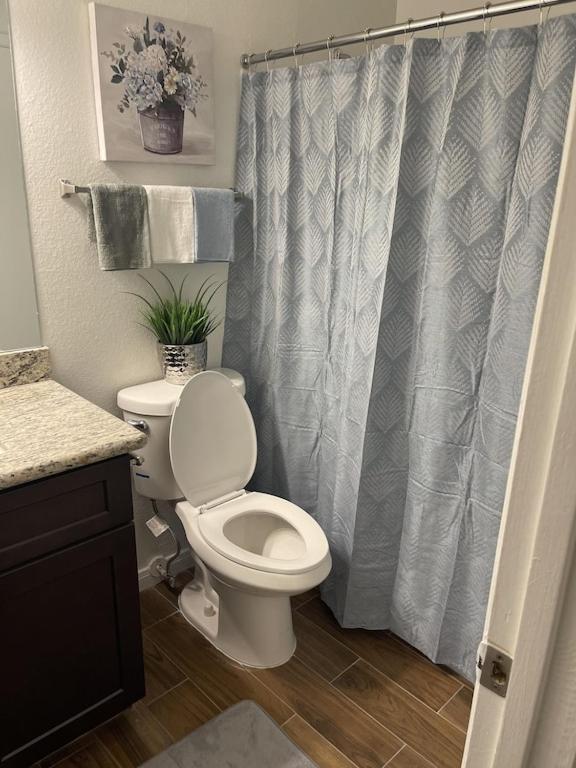 Private With Laundry, Wi-fi, And Extra Amenities *