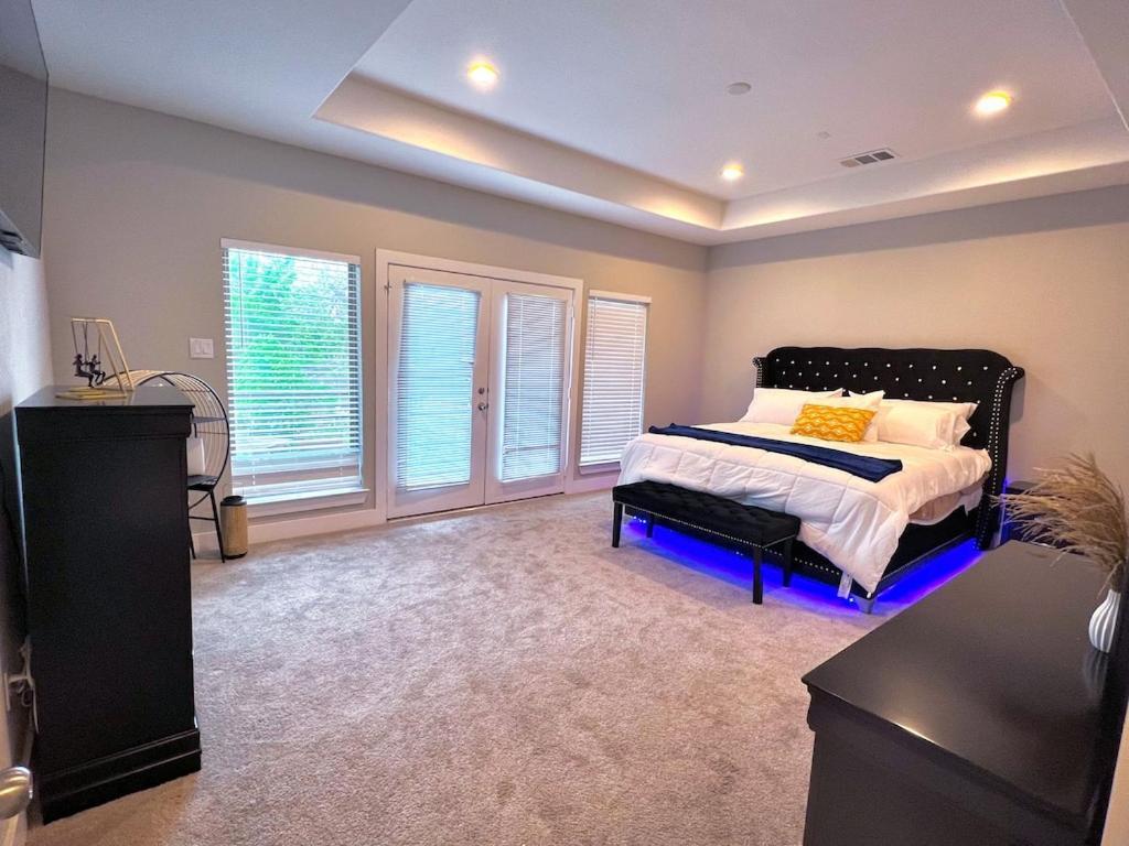 H Town Getaway Holiday home Houston