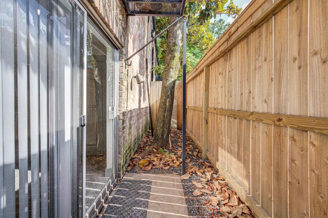 Trendy Midtown Apt, Walk To Shops & Sites, Pets Ok Houston
