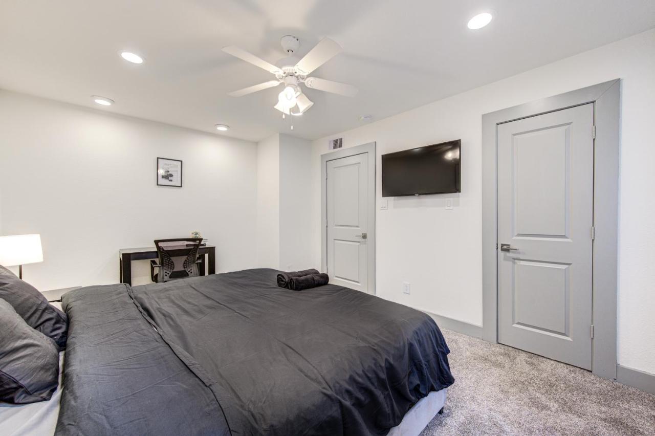 Apartment Trendy Midtown Apt, Walk To Shops & Sites, Pets Ok *