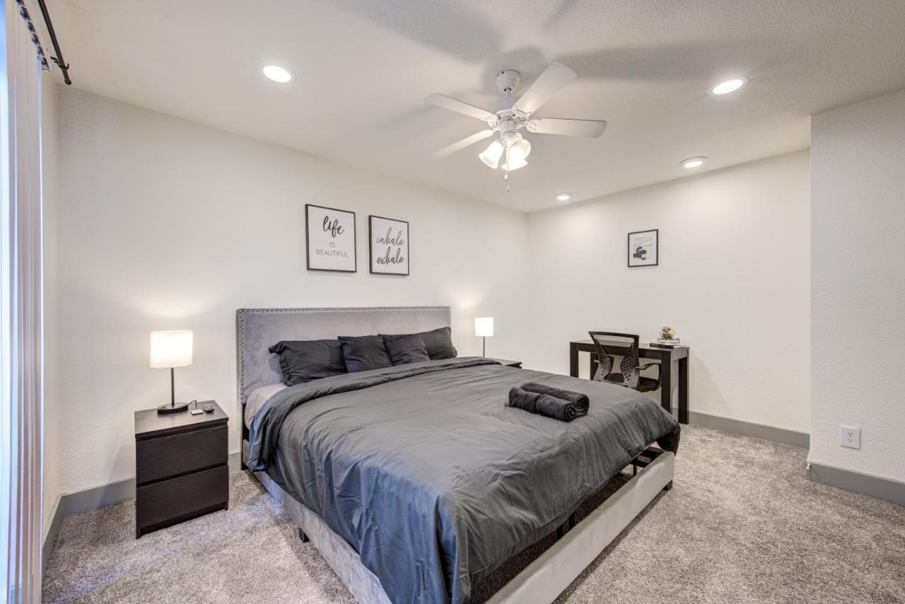 Trendy Midtown Apt, Walk To Shops & Sites, Pets Ok Apartment Houston