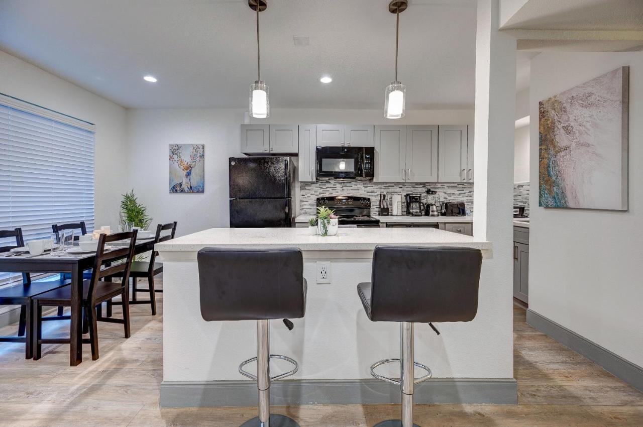 Trendy Midtown Apt, Walk To Shops & Sites, Pets Ok * Houston