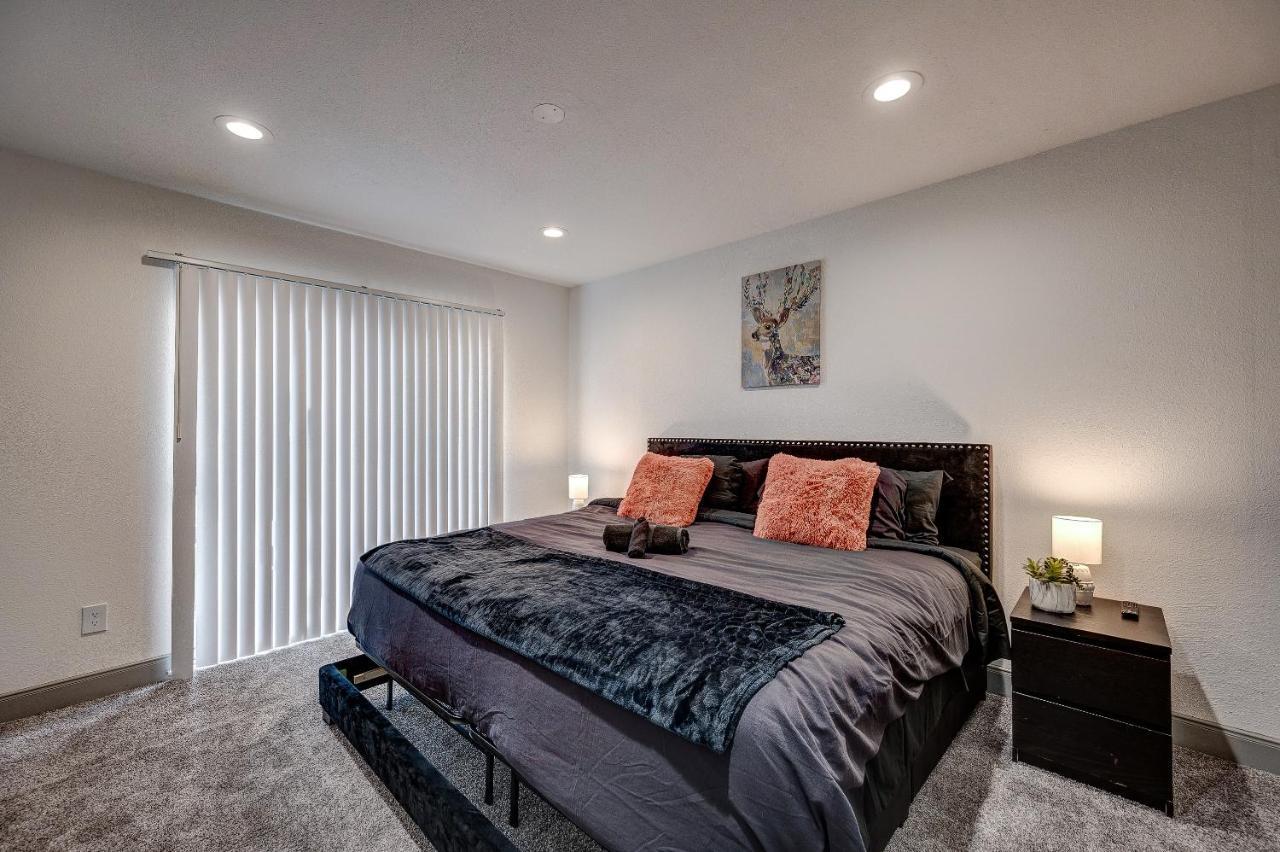 Trendy Midtown Apt, Walk To Shops & Sites, Pets Ok Apartment Houston