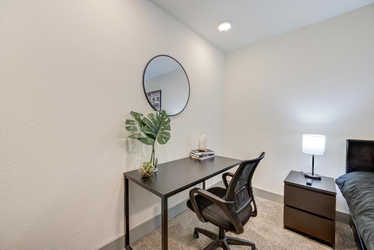 Apartment Trendy Midtown Apt, Walk To Shops & Sites, Pets Ok