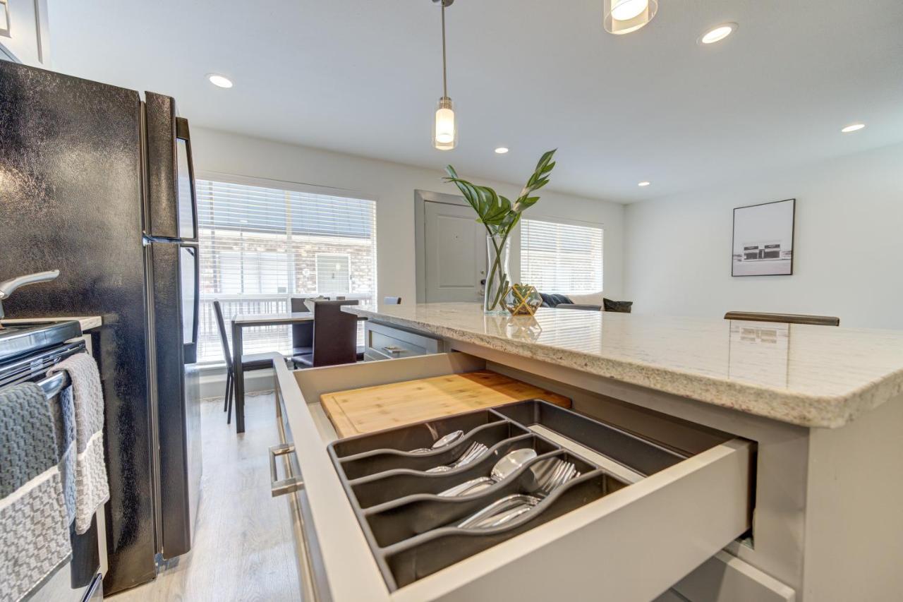 Trendy Midtown Apt, Walk To Shops & Sites, Pets Ok Houston