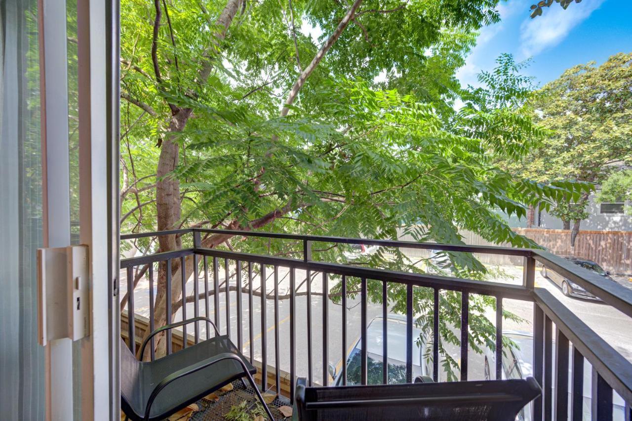Trendy Midtown Apt, Walk To Shops & Sites, Pets Ok Apartment *