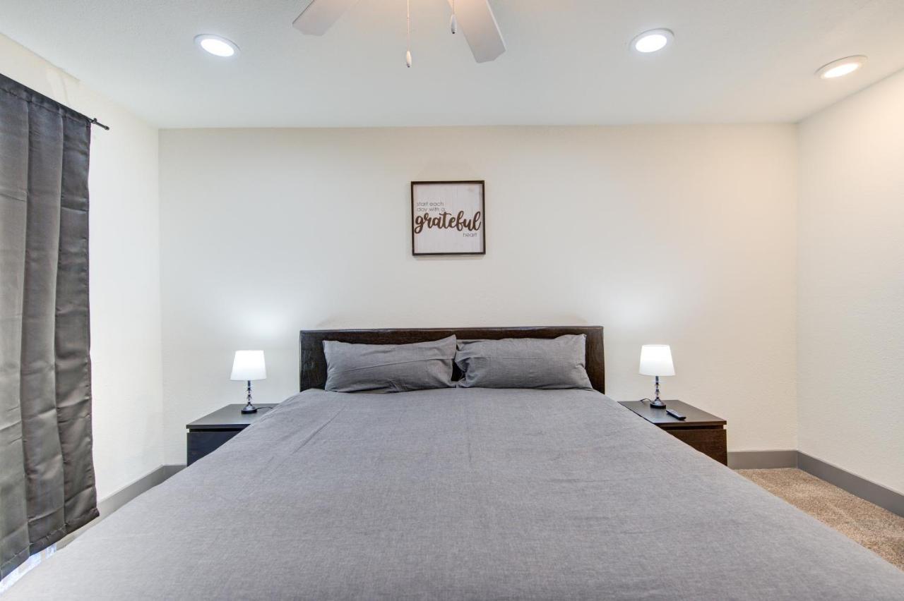 Trendy Midtown Apt, Walk To Shops & Sites, Pets Ok * Houston