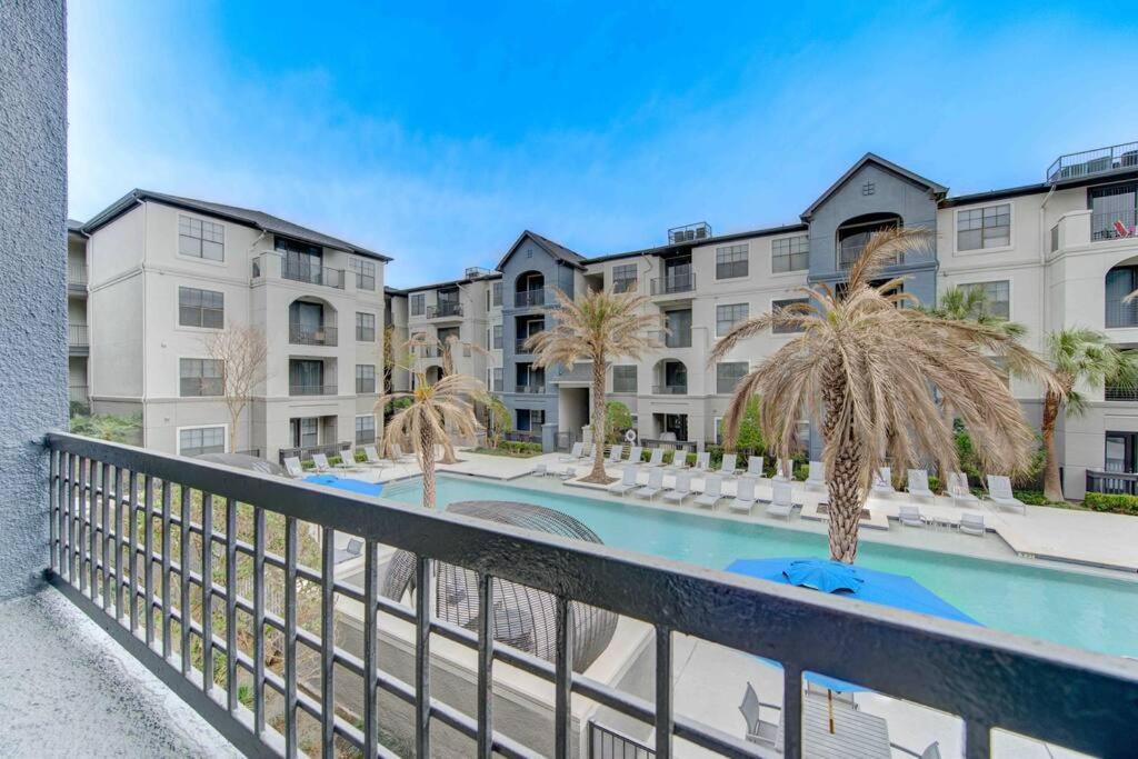 Medical Center-beautiful 1-bedroom Near Nrg Apartment