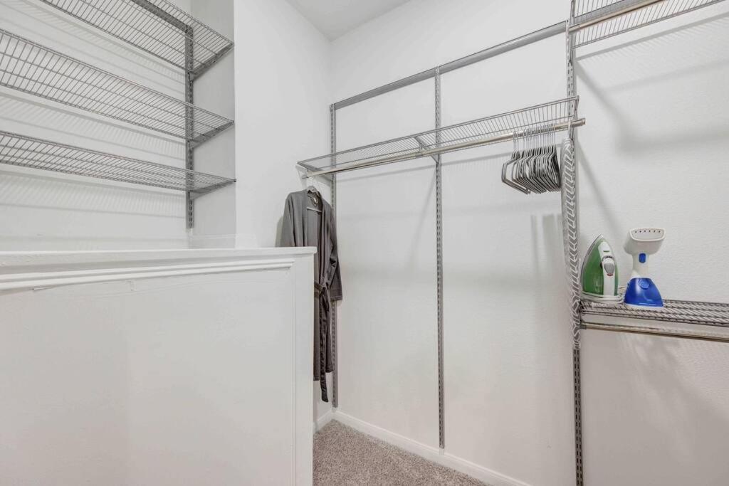 Medical Center-beautiful 1-bedroom Near Nrg Apartment *