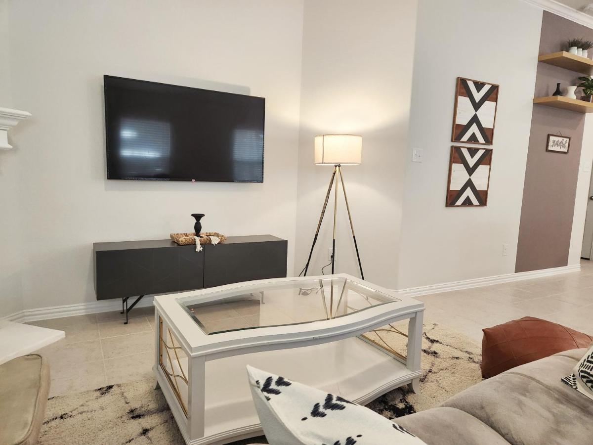 Homestay Anderson Lake By Ion Near Downtown Med Center Nrg Stadium Beltway 8