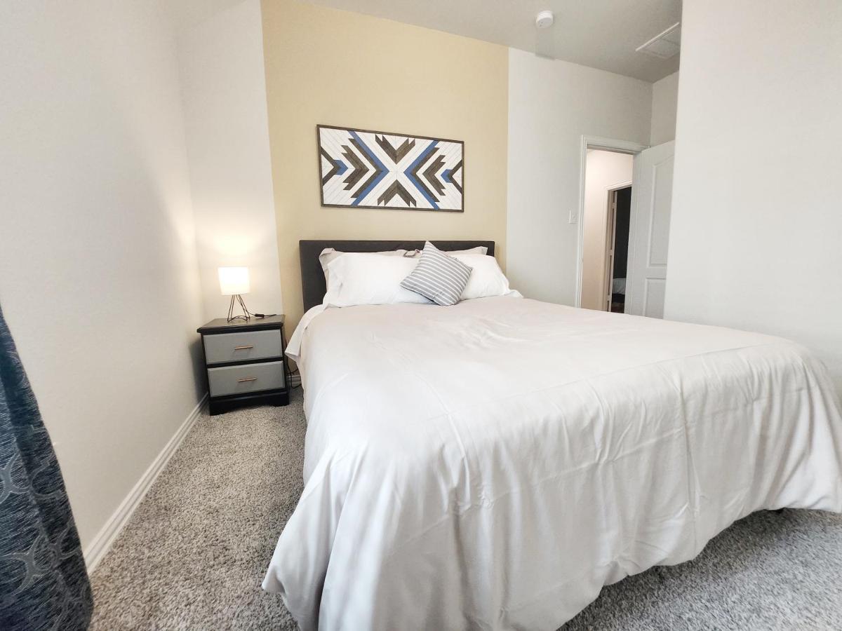 Anderson Lake By Ion Near Downtown Med Center Nrg Stadium Beltway 8 * Houston