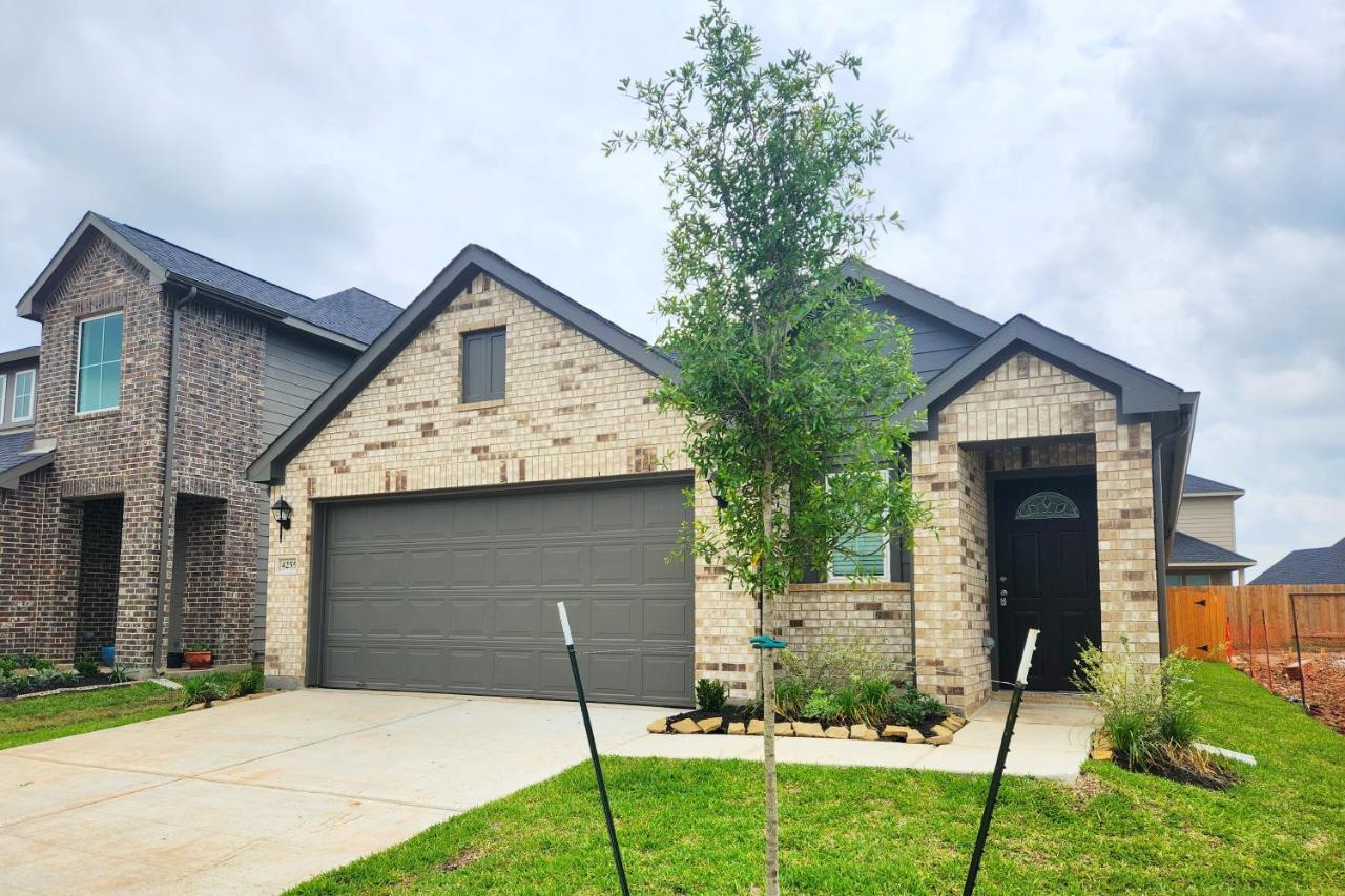 Homestay Anderson Lake By Ion Near Downtown Med Center Nrg Stadium Beltway 8 *