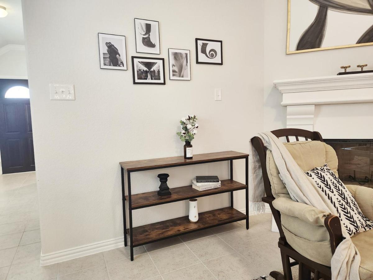 Anderson Lake By Ion Near Downtown Med Center Nrg Stadium Beltway 8 * Houston