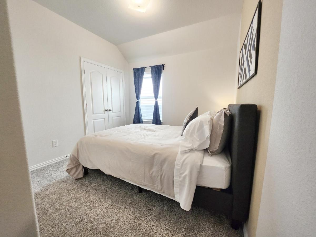 Anderson Lake By Ion Near Downtown Med Center Nrg Stadium Beltway 8 *