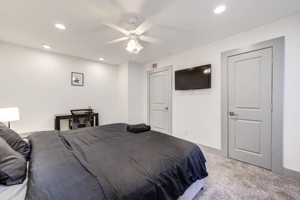 Apartment Trendy In Midtown, Walk To Shops & Sites, Pets Ok Houston