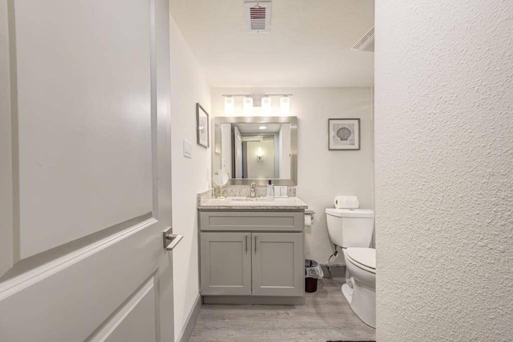 Apartment Trendy In Midtown, Walk To Shops & Sites, Pets Ok *