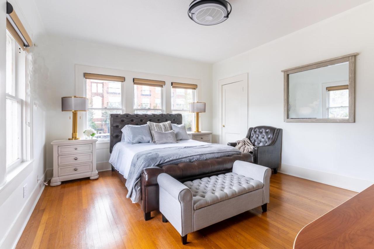 Apartment Spacious Private 2 Bedroom Workplay Apt Near Med Ctr, Nrg, Downtown *