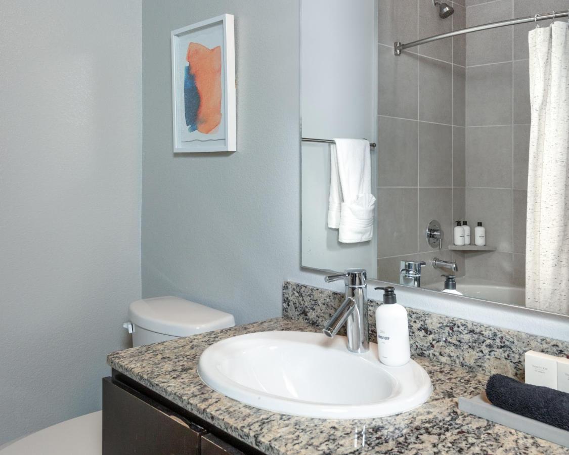 Locale At The Galleria - Apartment