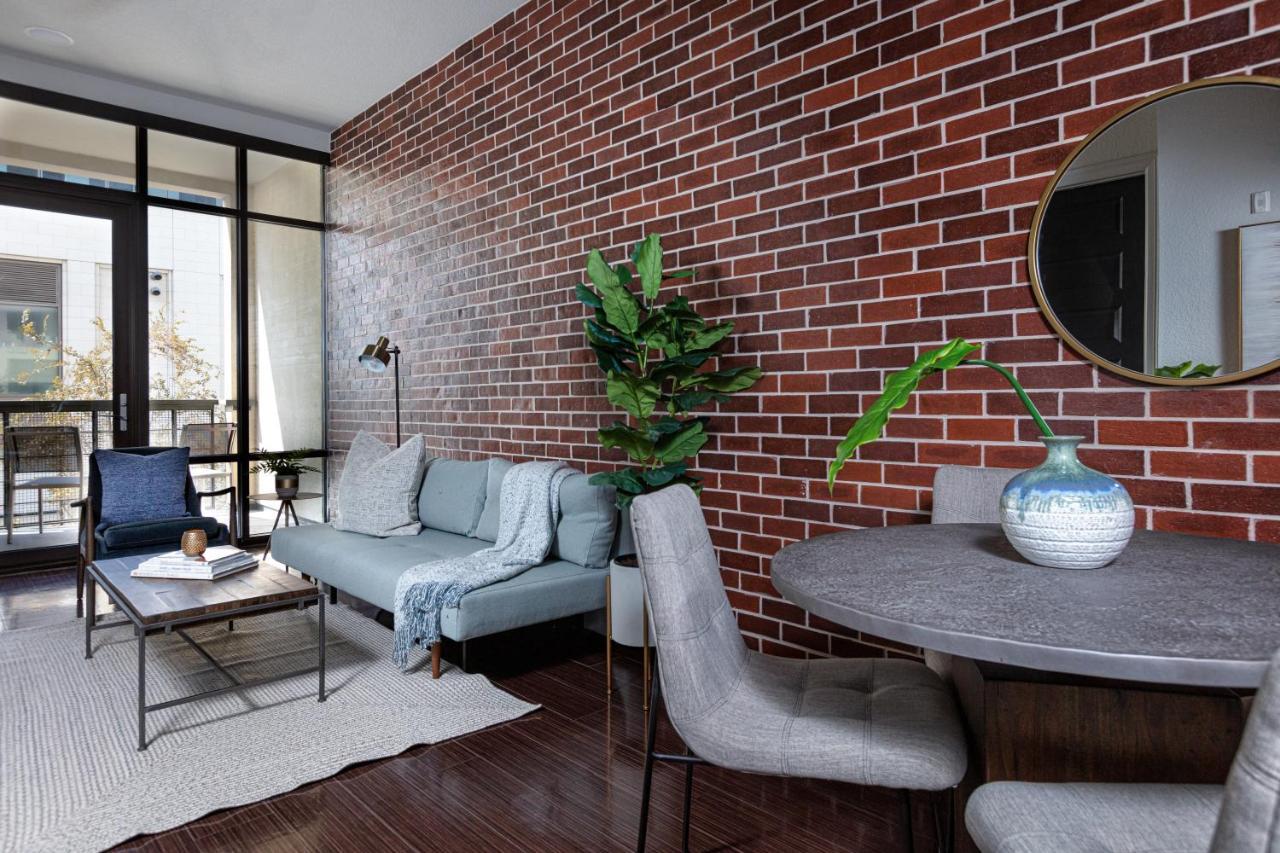 Locale At The Galleria - Apartment *