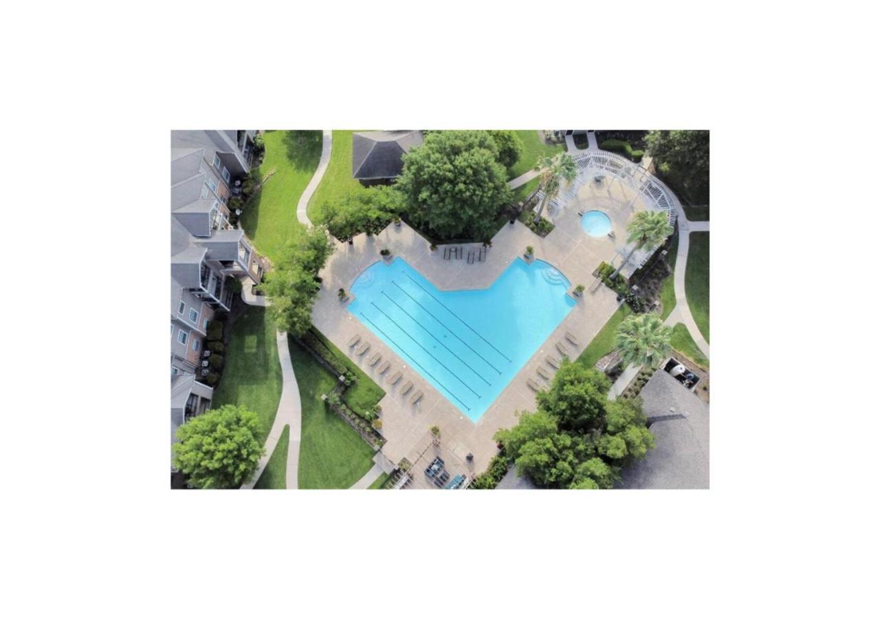 Apartment Luxury 2 Bedroom With Balcony At Heights - Sleeps 4
