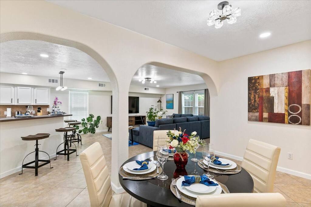Lucky House - Tranquility In The Middle Of - Tv In Every - 300 M2