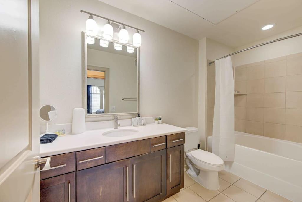 Apartment Cozy Nrg Pool,wi-fi, Free Parking, Petsok! *