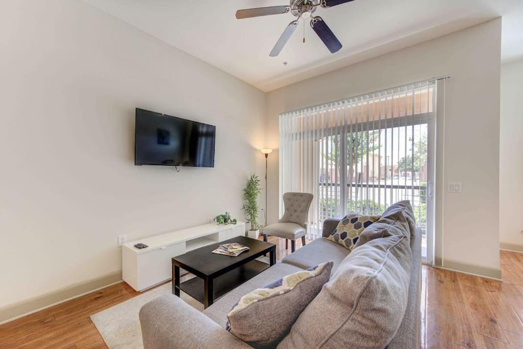 Cozy Nrg Pool,wi-fi, Free Parking, Petsok! * Houston