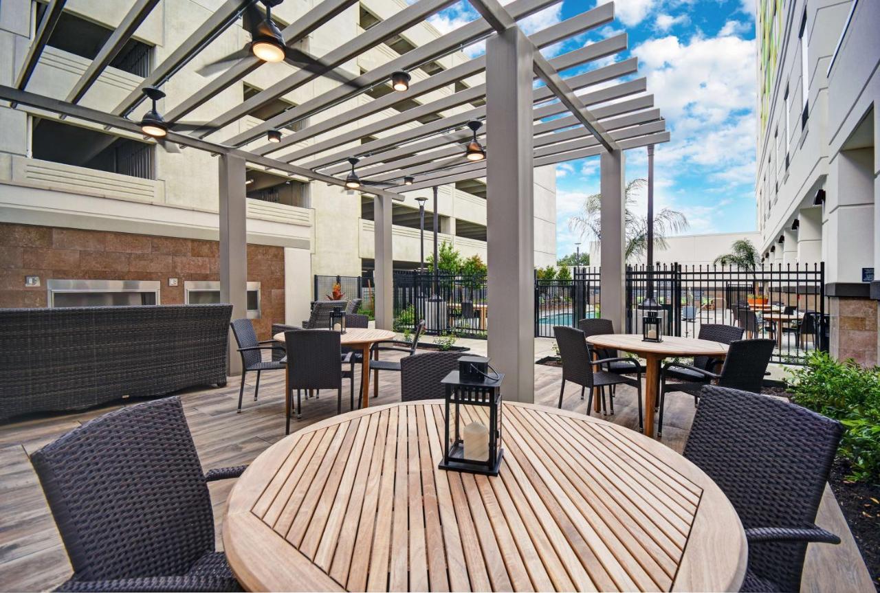 Hotel Home2 By Hilton Medical Center, Tx 3*