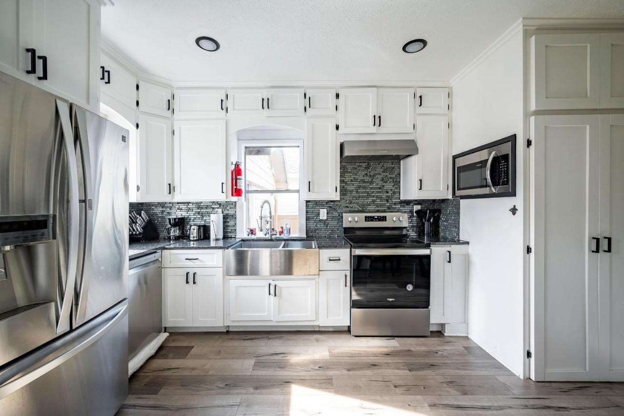 5br Sleeps 16 Downtown/pet Friendly/ev Charger Holiday home Houston