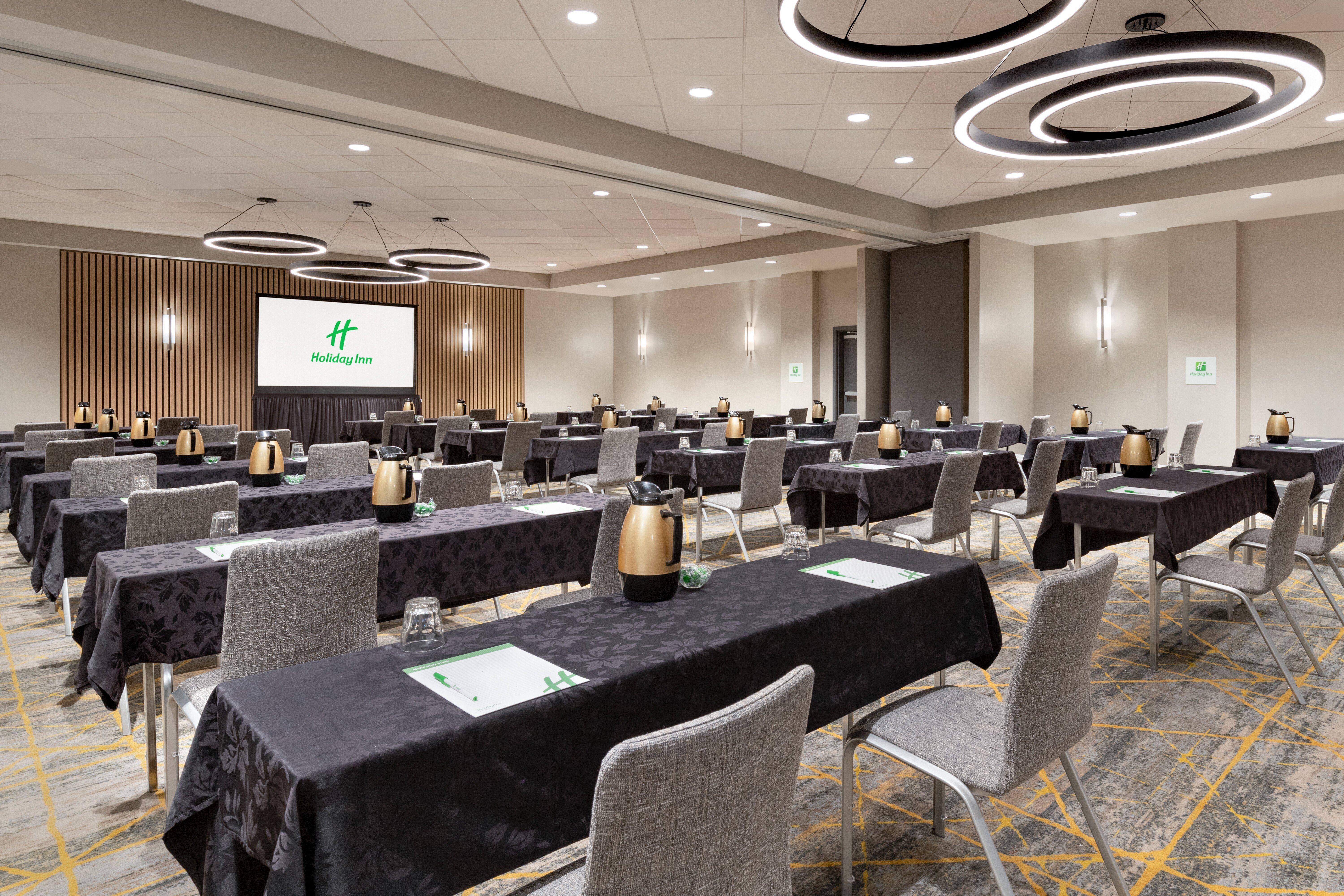 Hotel Intercontinental Airport By Ihg 3*