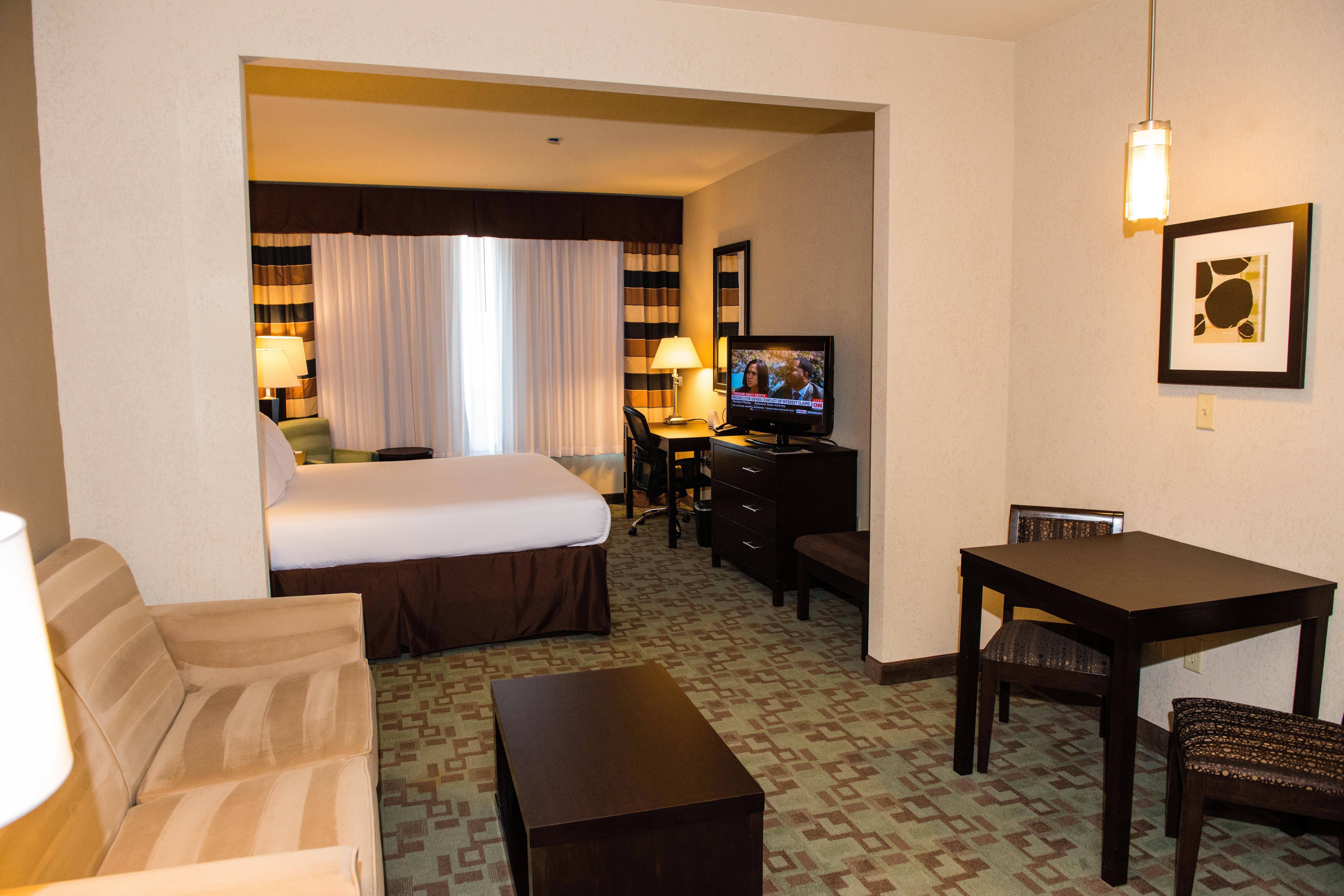 Express & Nw Beltway 8-west Road By Ihg Houston
