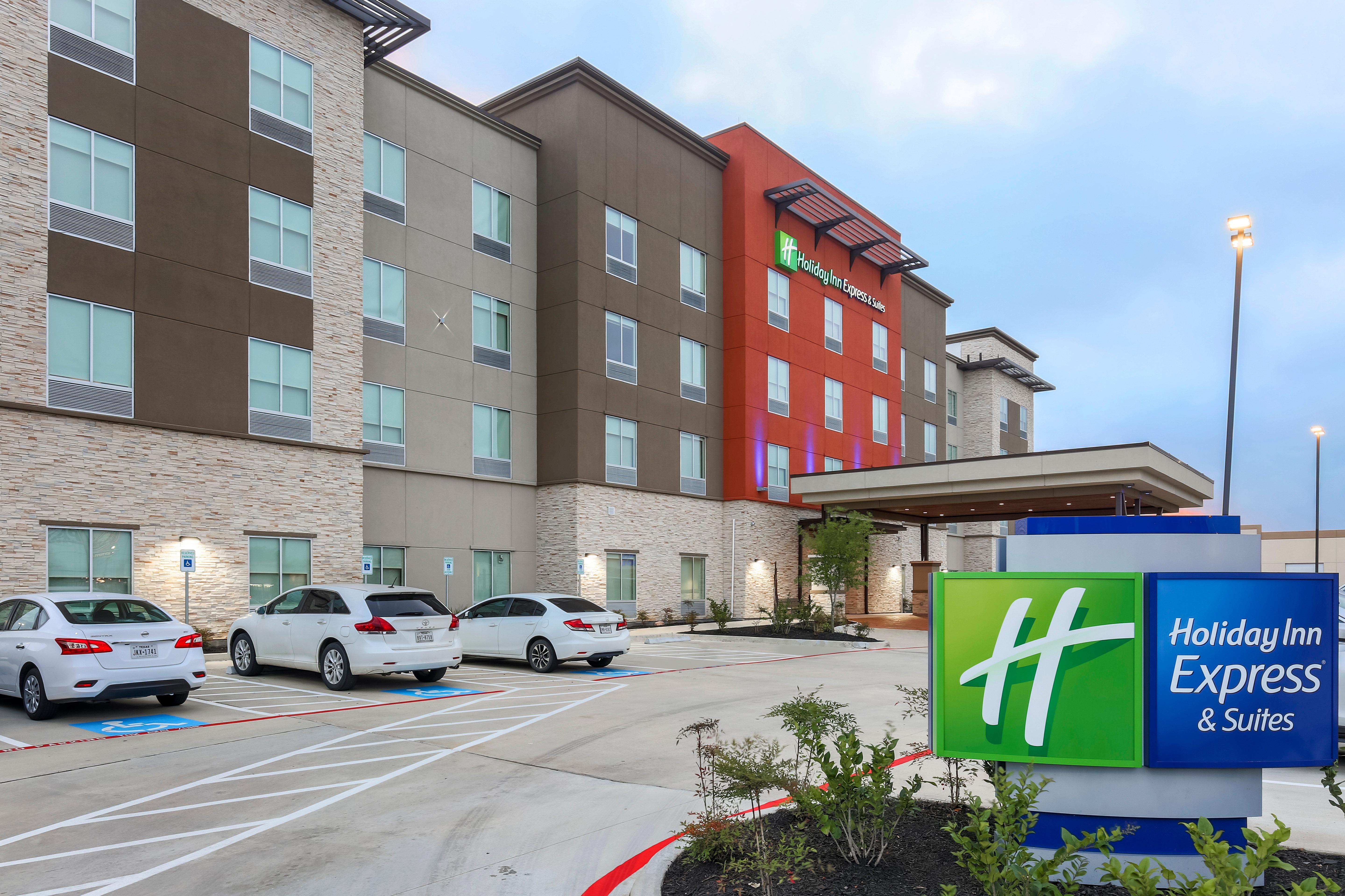 Express & - Hobby Airport Area By Ihg Hotel Houston