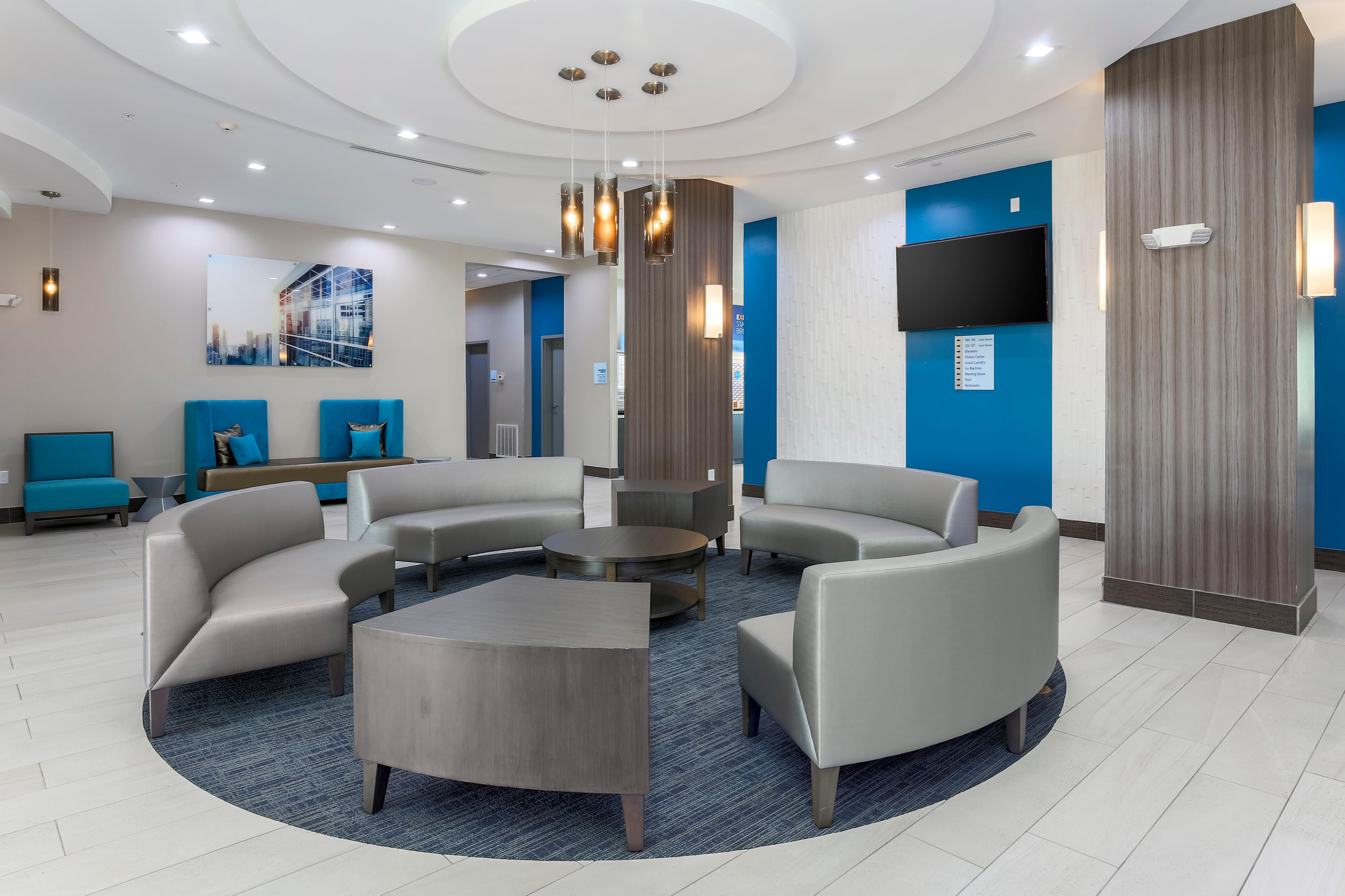 Express & - Hobby Airport Area By Ihg Hotel 3*