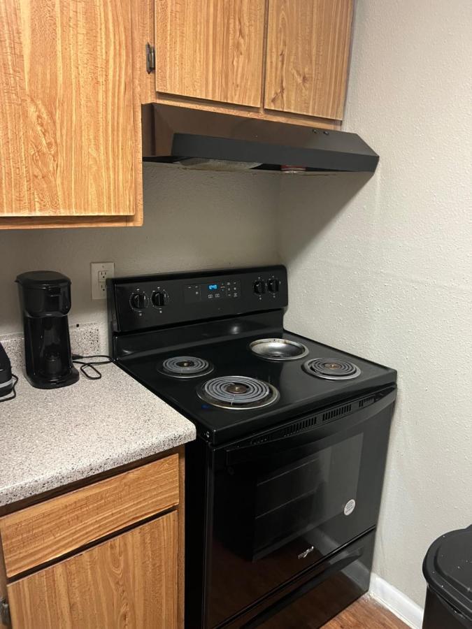 Apartment Lovely 1-bedroom Townhome With Amenities
