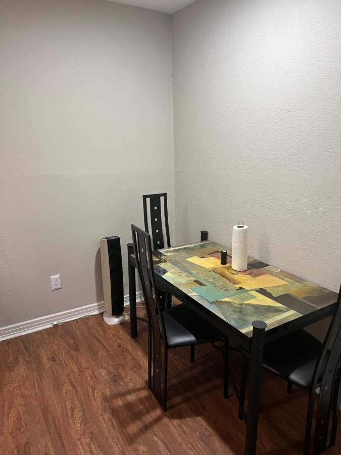 Apartment Lovely 1-bedroom Townhome With Amenities