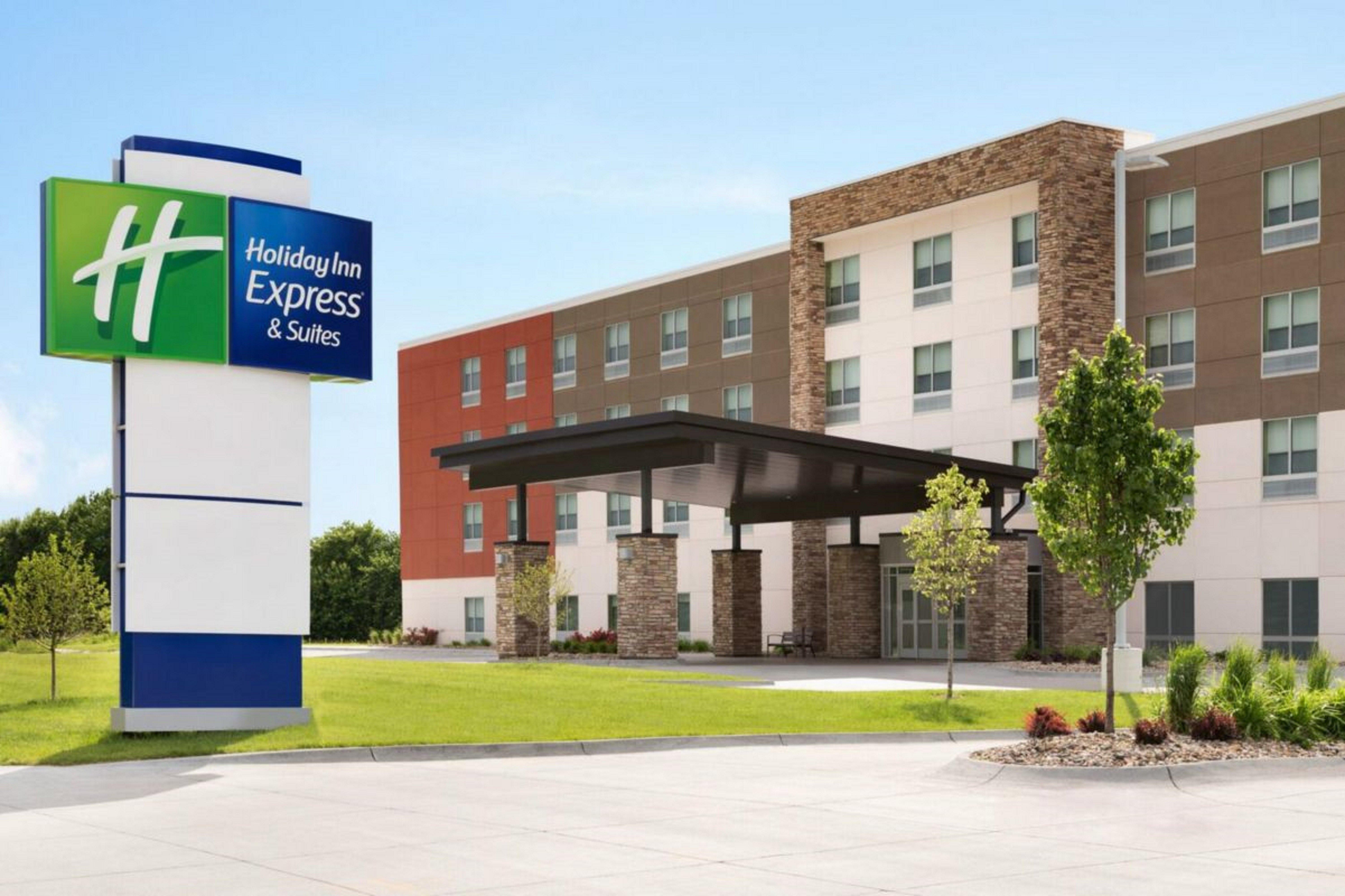 Express & - - Downtown North By Ihg Hotel