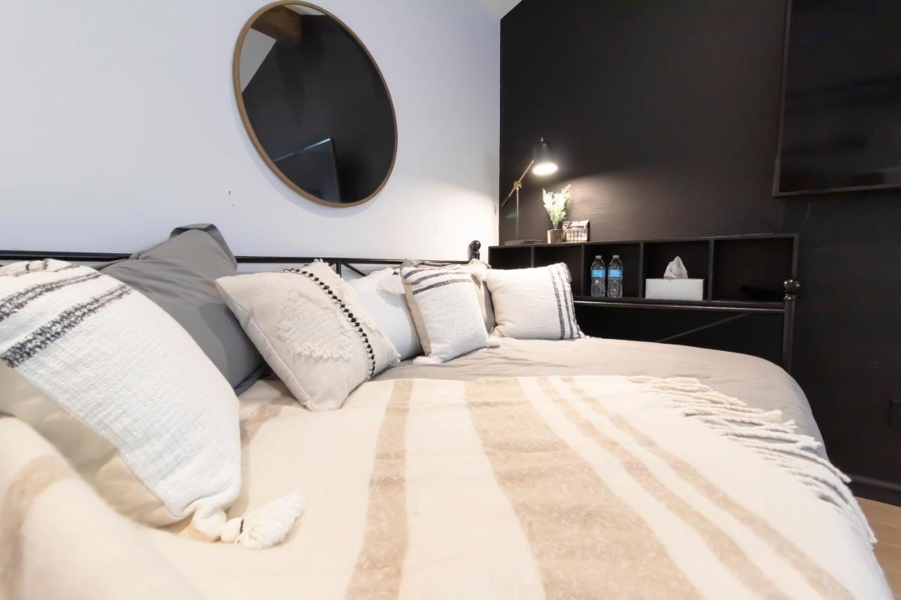Open Airy Custom Designed - 2kings - Sleeps 14 Holiday home *
