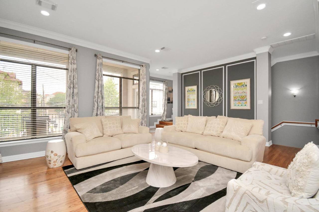 3br 3ba Upscale Luxury In The Heights