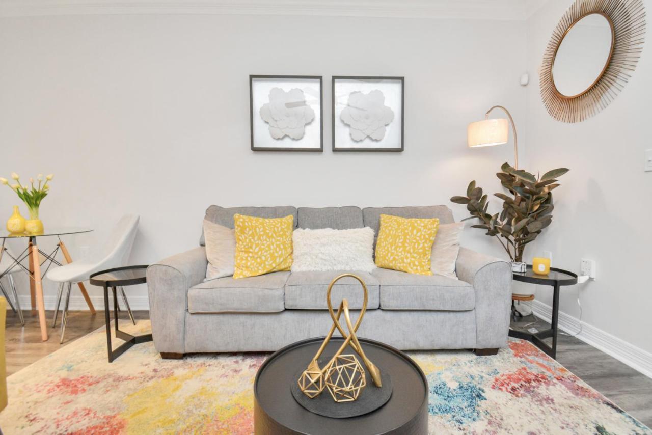 The Sunshine Oasis Near Rice Village In Houston! Apartment Houston