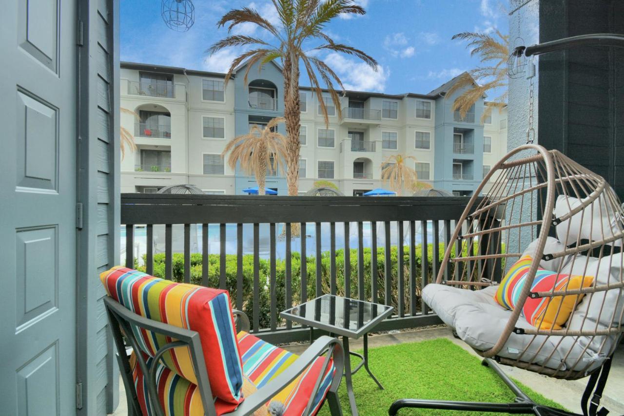 The Sunshine Oasis Near Rice Village In Houston! Houston