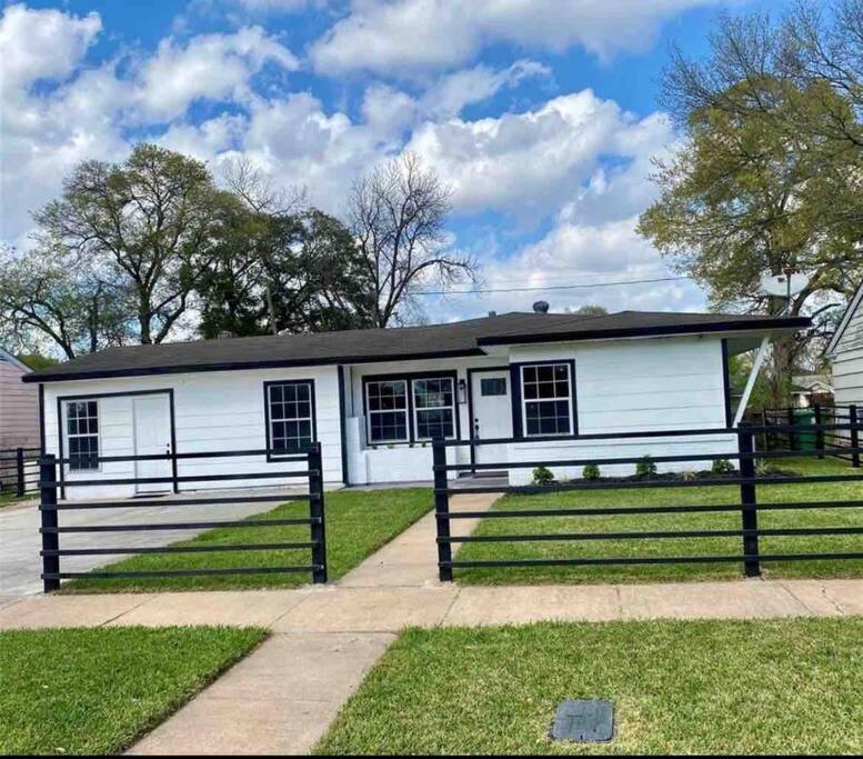 Cozy House Downtown Houston! *