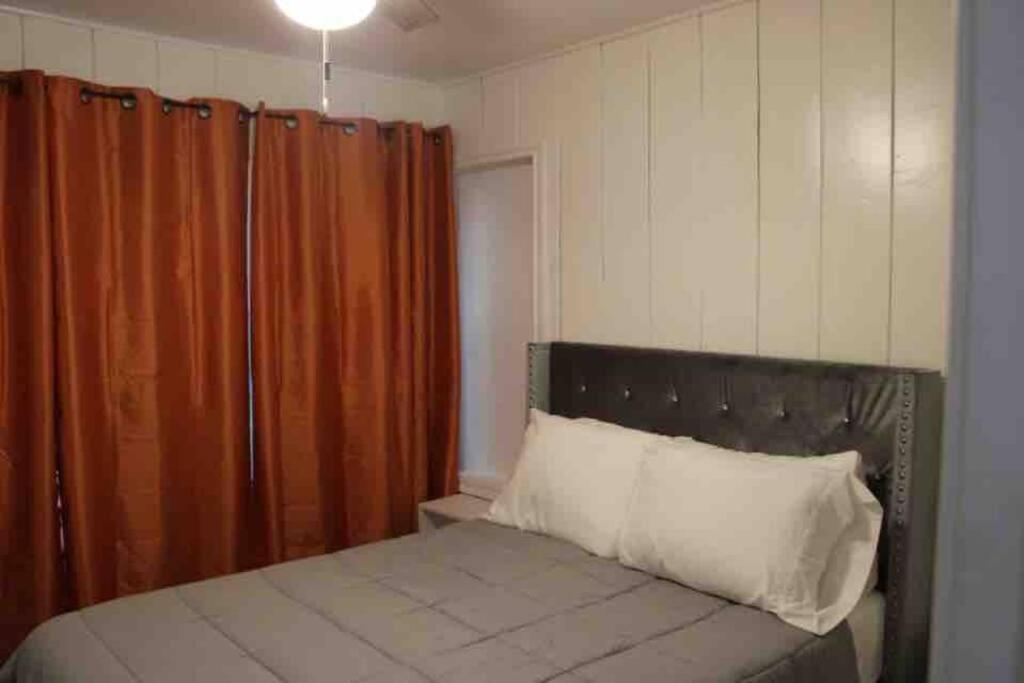 Villa Cozy House Downtown Houston! *